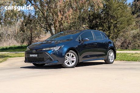 Black 2020 Toyota Corolla Hatch ASCENT SPORT F