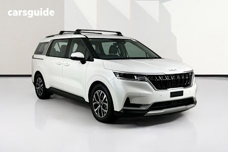 White 2022 Kia Carnival Wagon Si