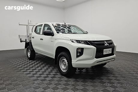 White 2022 Mitsubishi Triton Ute Tray GLX 4X4