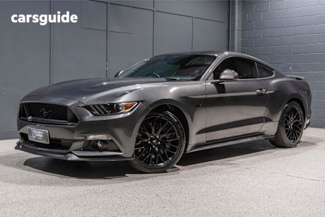 Grey 2017 Ford Mustang Coupe GT R