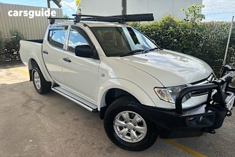 White 2015 Mitsubishi Triton Double Cab Utility Glx (4X4)