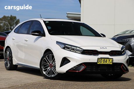 White 2022 Kia Cerato Hatch GT F