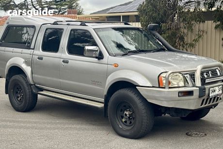 2007 Nissan Navara Dual Cab Pick-up St-R (4X4)