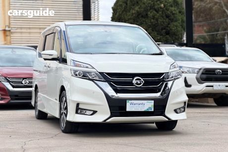 White 2019 Nissan Serena Commercial