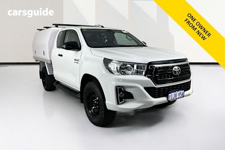 White 2020 Toyota Hilux X Cab Cab Chassis Sr (4X4)