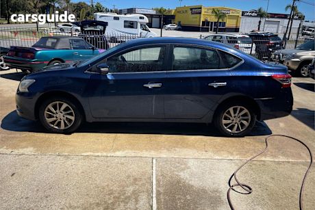 Blue 2014 Nissan Pulsar Sedan ST F
