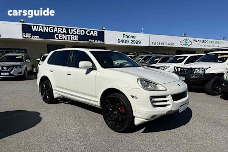 White 2007 Porsche Cayenne Wagon S