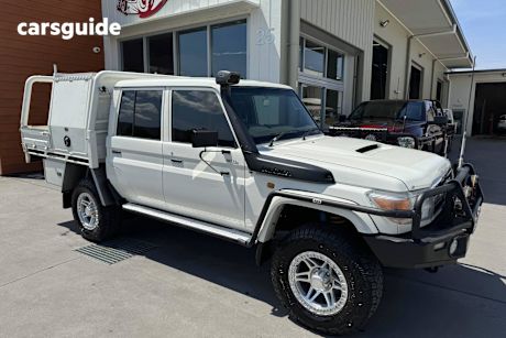 White 2015 Toyota Landcruiser Ute Tray GXL 4X4