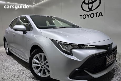 Silver 2024 Toyota Corolla Hatch ASCENT SPORT HYBRID F