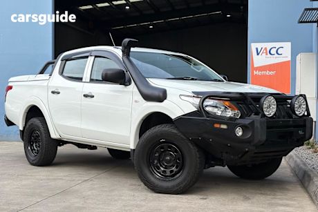 White 2016 Mitsubishi Triton Ute Tray GLX 4X4