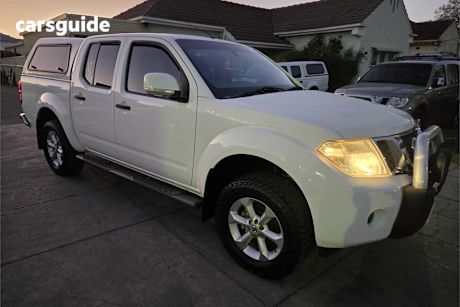 White 2012 Nissan Navara Ute Tray ST 4X4
