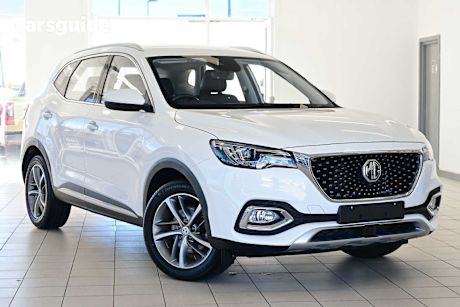 White 2022 MG HS SUV VIBE F