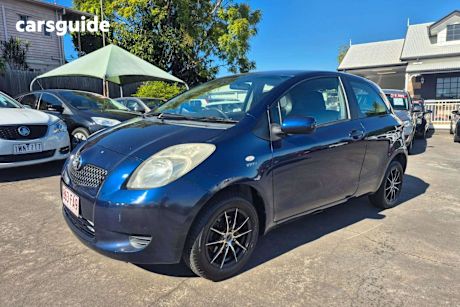 Blue 2005 Toyota Yaris Hatch YR F