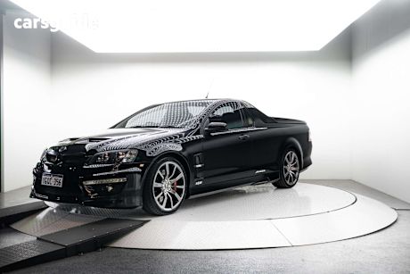 Black 2011 HSV Maloo Ute Tray R8 R