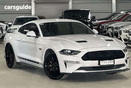 White 2018 Ford Mustang Coupe GT R