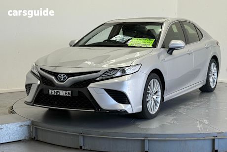Silver 2021 Toyota Camry Sedan SL F