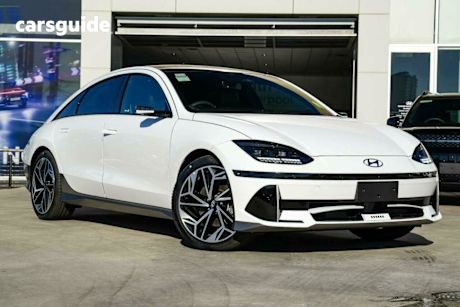 White 2024 Hyundai Ioniq 6 Sedan Epiq Dsm Awd (77.4Kwh)