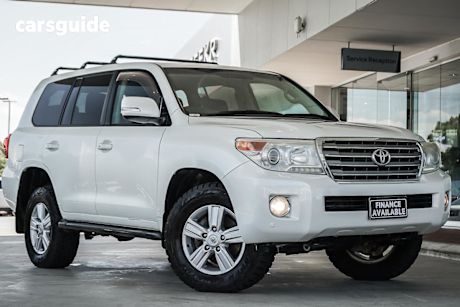 White 2013 Toyota Landcruiser Wagon Vx (4X4)