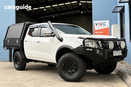 White 2016 Nissan Navara Ute Tray ST 4X4