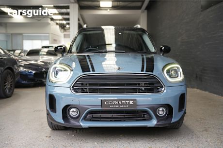 Green 2020 Mini Countryman SUV COOPER CLASSIC F
