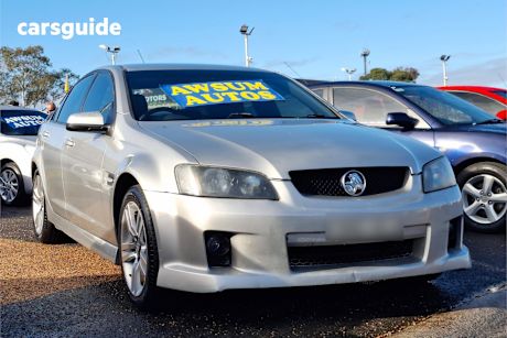 Silver 2006 Holden Commodore Sedan SV6 R