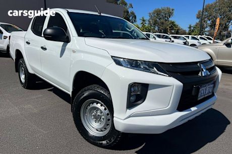 White 2019 Mitsubishi Triton Double Cab Pick Up Glx (4X4)