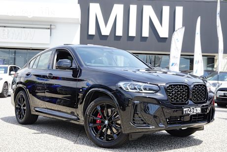 Black 2025 BMW X4 SUV XDRIVE30I M SPORT 4X4