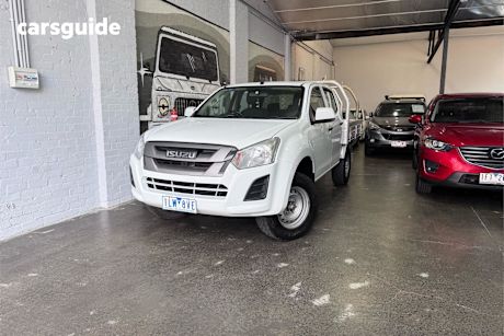 White 2017 Isuzu D-MAX Crew Cab Chassis Sx Hi-Ride (4X2)