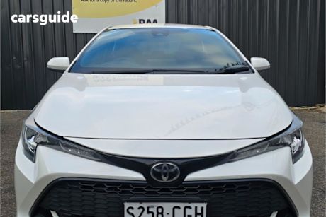 White 2020 Toyota Corolla Hatch ASCENT SPORT F