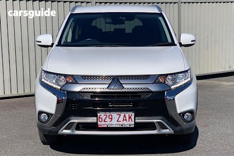 White 2019 Mitsubishi Outlander Wagon Ls 7 Seat (2Wd)
