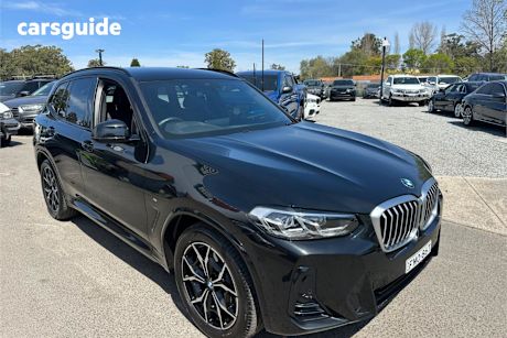Black 2022 BMW X3 SUV SDRIVE20I R