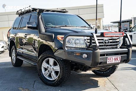 Grey 2014 Toyota Landcruiser SUV SAHARA 4X4