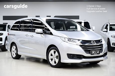 Silver 2017 Honda Odyssey OtherCar VTI F