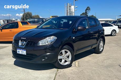 Black 2011 Nissan Dualis Hatch ST F