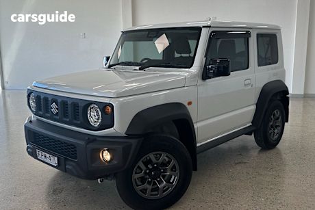 White 2024 Suzuki Jimny SUV GLX 4X4