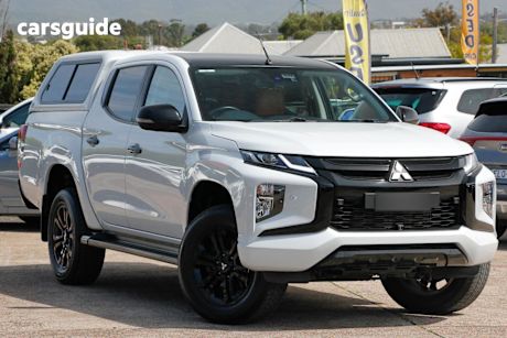 White 2022 Mitsubishi Triton Ute Tray GSR 4X4