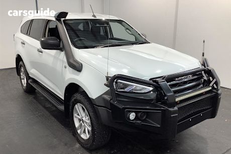 White 2021 Isuzu MU-X Wagon Ls-M (4X4)