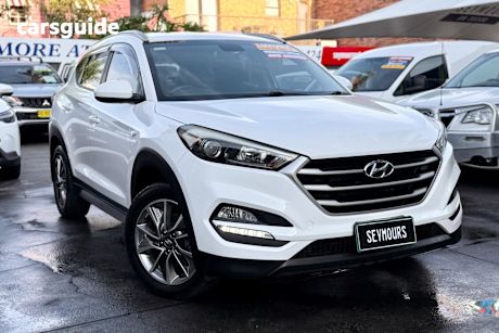 White 2017 Hyundai Tucson SUV ACTIVE X F