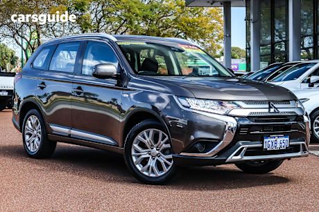 Bronze 2019 Mitsubishi Outlander SUV ES F