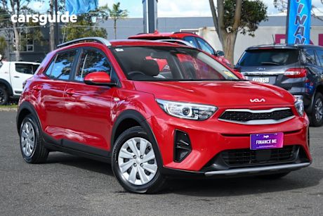 Red 2022 Kia Stonic SUV S F