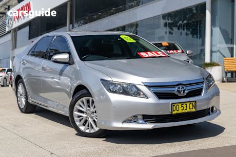Silver 2017 Toyota Aurion Sedan Presara