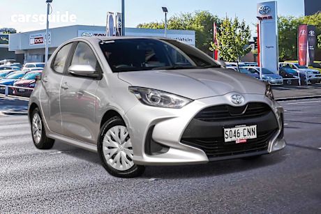 Silver 2020 Toyota Yaris Hatch ASCENT SPORT F