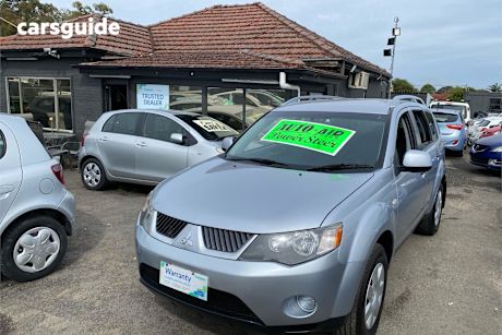 Silver 2007 Mitsubishi Outlander Wagon Ls