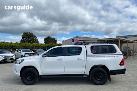 White 2015 Toyota Hilux Ute Tray SR HI-RIDER R