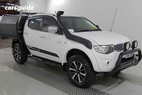 White 2011 Mitsubishi Triton Cab Chassis Glx (4X4)
