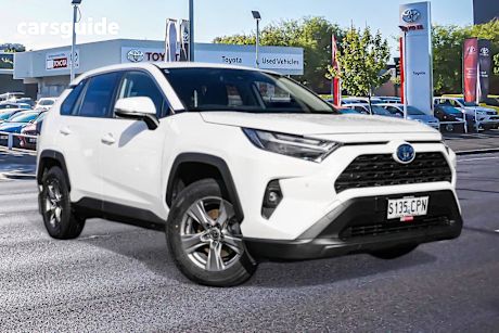 White 2022 Toyota RAV4 SUV GX 4X4