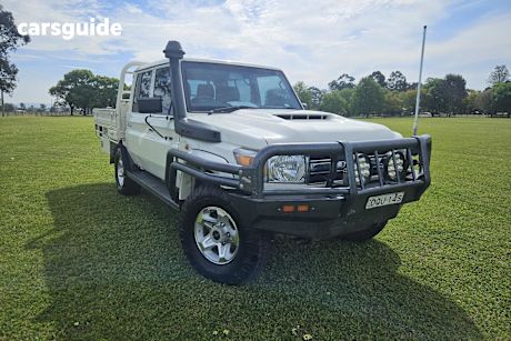 White 2017 Toyota Landcruiser Ute Tray GXL 4X4