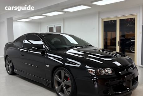 Black 2002 HSV Coupe Coupe Gto