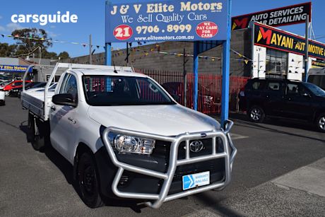 White 2017 Toyota Hilux Cab Chassis Workmate