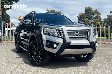 Black 2018 Nissan Navara Dual Cab Pick-up St-X (4X4)
